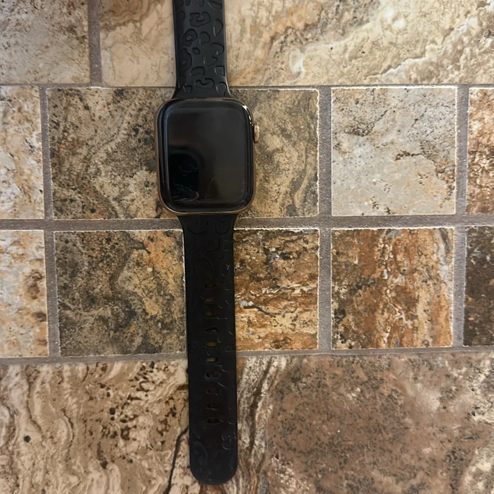 Apple Watch 44mm gold stainless steel